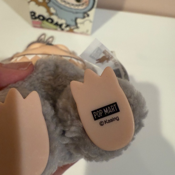 Labubu - Exciting Macaron - Sesame Bean - Picture 2 of 12